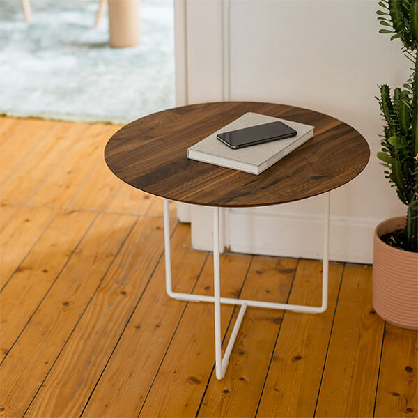 Beistelltisch NUSSBAUM 01