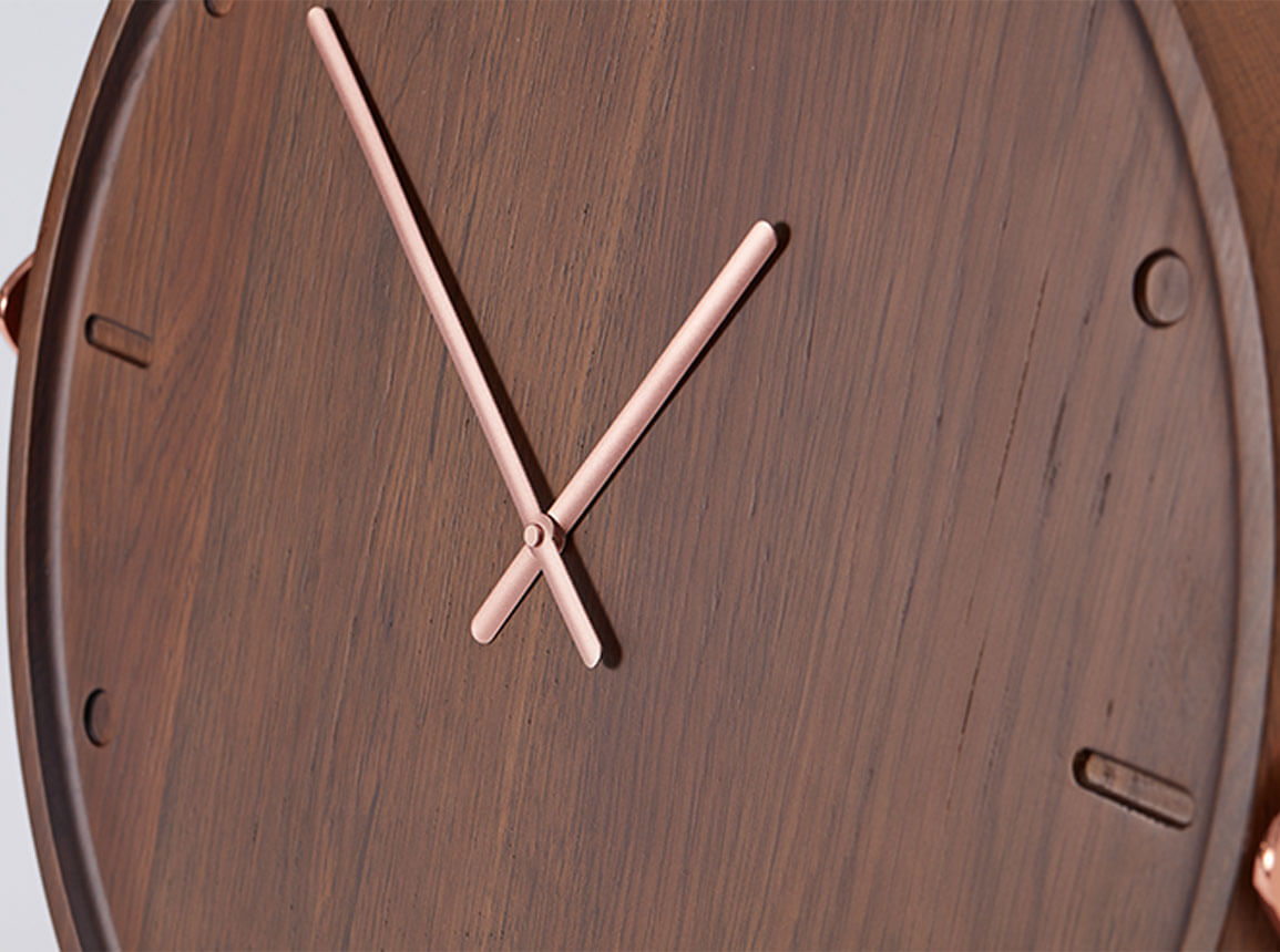 Wand- & Tischuhr CLARA OAK